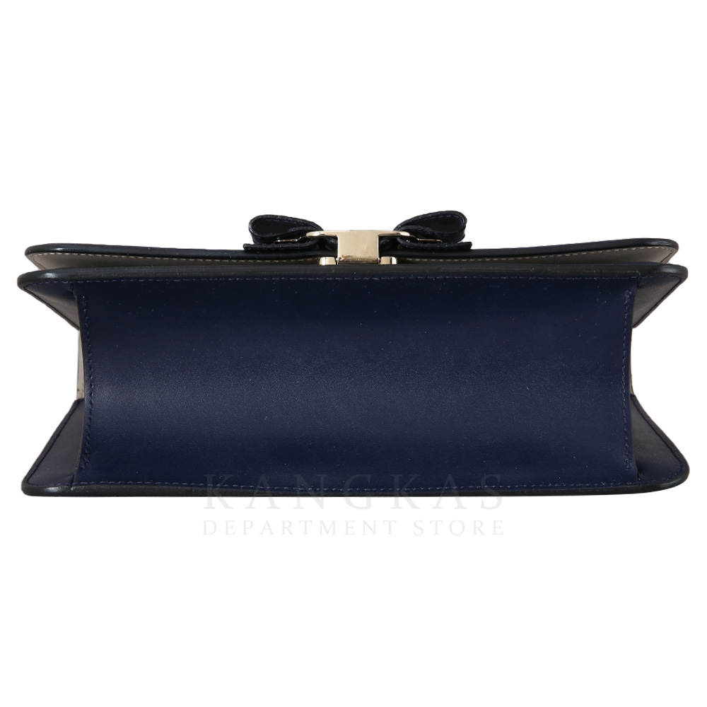 FERRAGAMO(USED)페레가모 바라리본 플랩 체인백